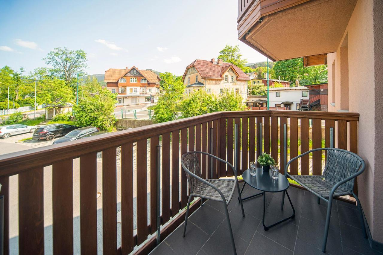Apartamenty Sun Seasons 24 - Nad Lomnica 14 Centrum Karpacz Eksteriør bilde